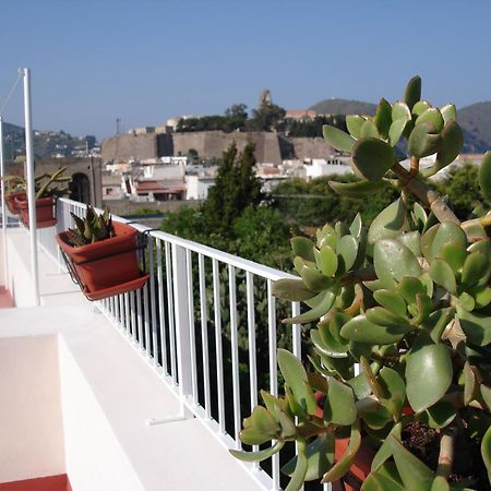 Case Vacanze Arcobaleno Lipari  Luaran gambar