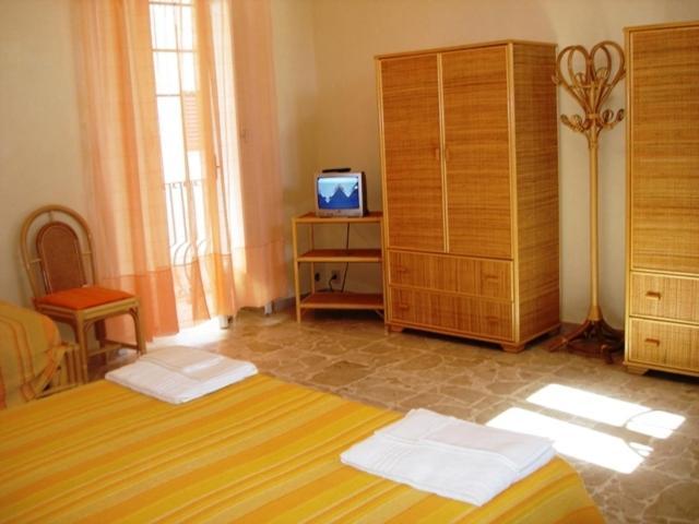 Case Vacanze Arcobaleno Lipari  Bilik gambar