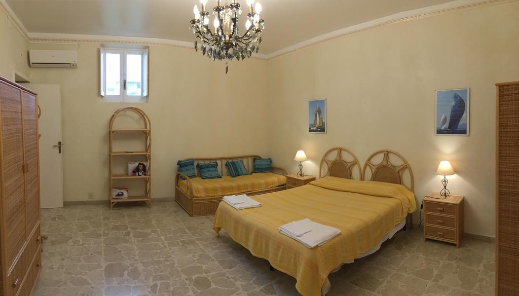 Case Vacanze Arcobaleno Lipari  Luaran gambar
